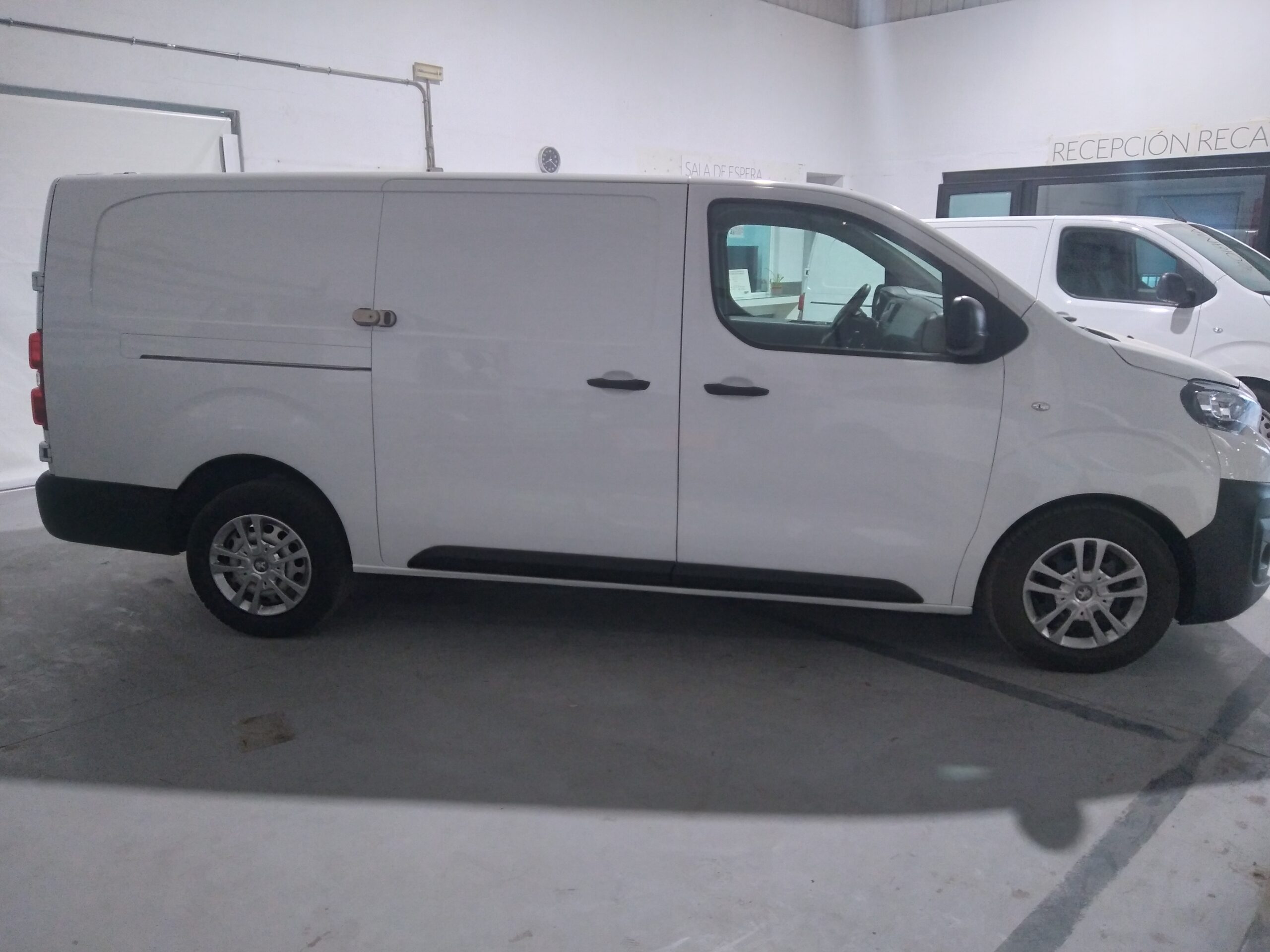PEUGEOT – Expert Furgon Pro 2.0 BlueHDi 120 SS Long