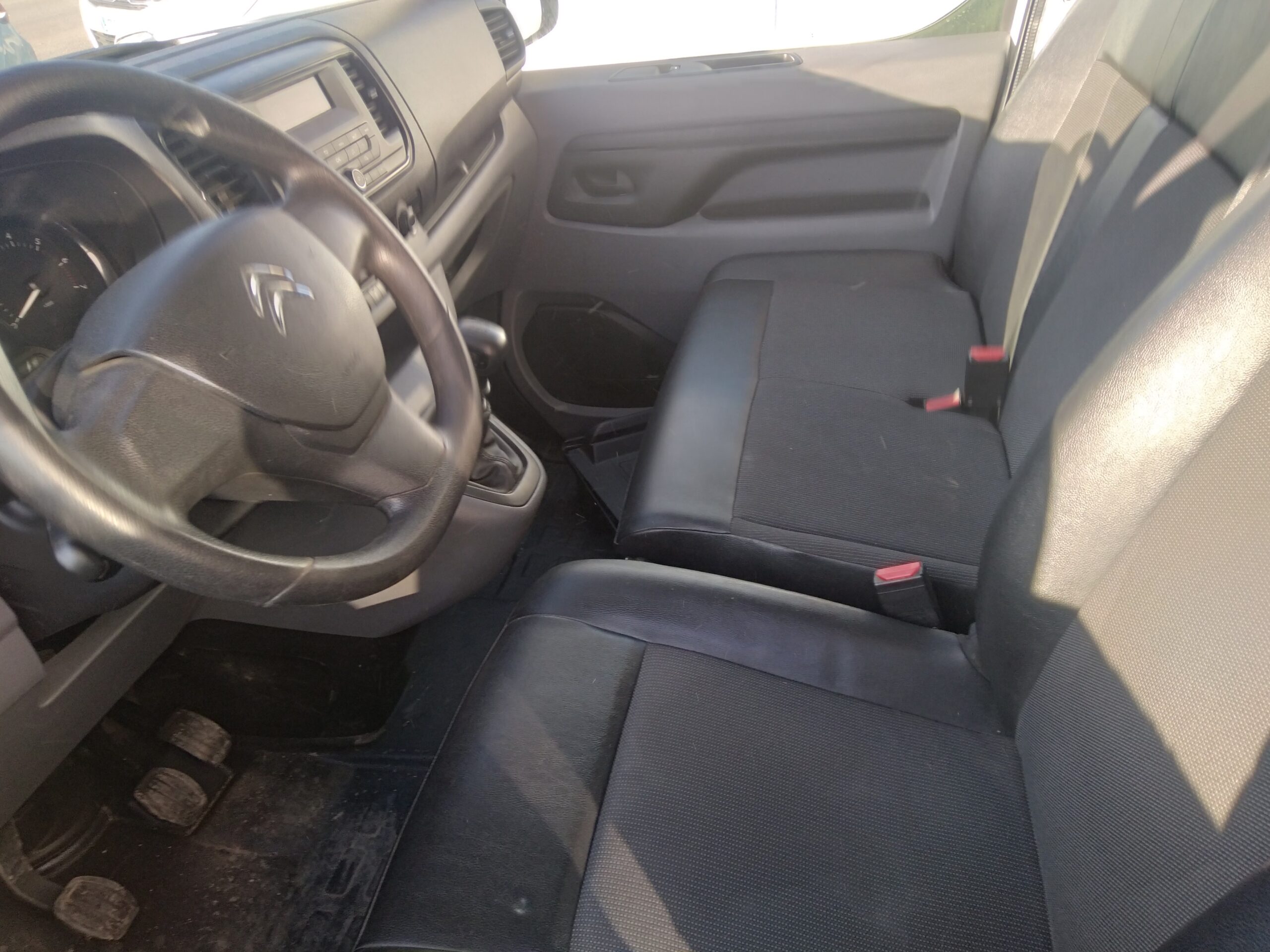 
								CITROEN – Jumpy Talla M BlueHDi 120 SS 6v Control full									