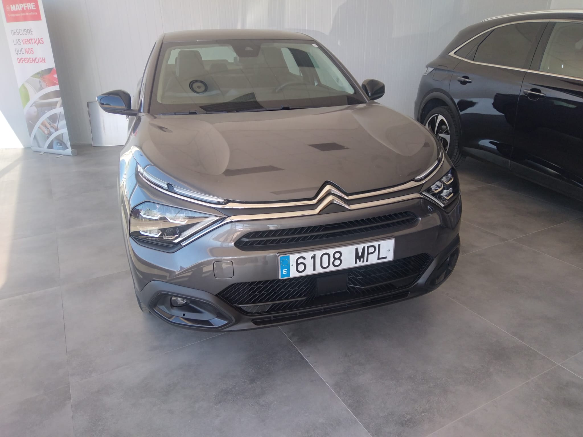 CITROEN – C4 X