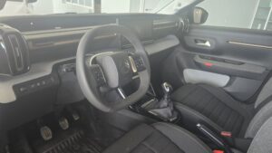 Citroën C3 Aircross Turbo 100 S&S 6v Plus gris metalizado en Automóviles Moralo