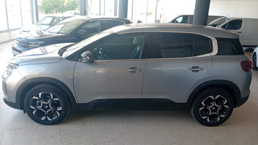 Citroën C5 Aircross 1.2 PureTech 130 CV You gris plata en Automóviles Moralo