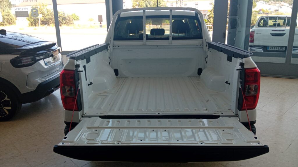 Ford Ranger 2.0 EcoBlue 170 CV 4WD blanco en Automóviles Moralo
