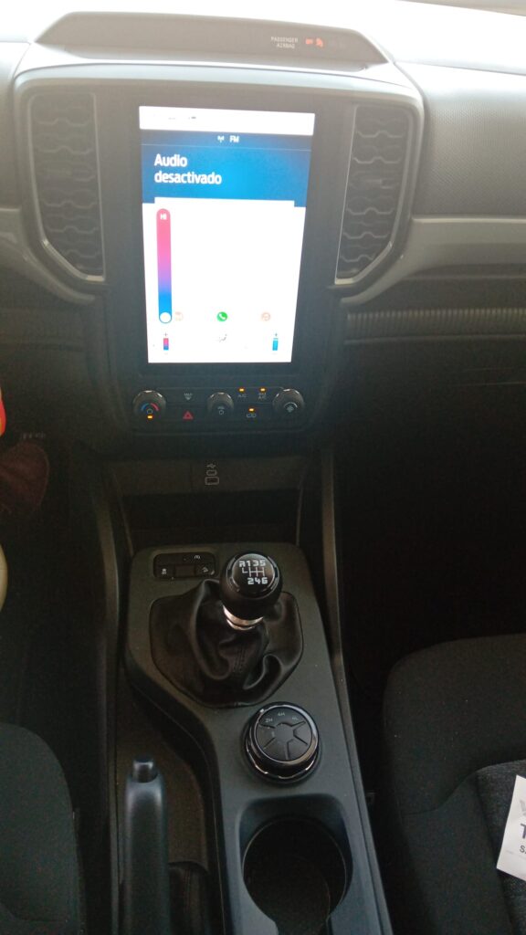 Ford Ranger 2.0 EcoBlue 170 CV 4WD blanco en Automóviles Moralo