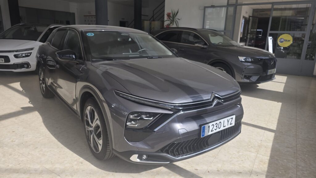 Citroën C5 X PureTech 130 EAT8 en Automóviles Moralo