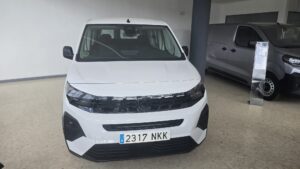 Peugeot Rifter Active Business BlueHDi 100 blanca en Automóviles Moralo