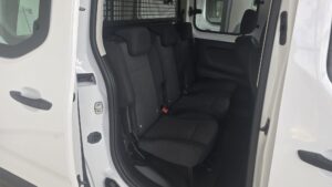 Peugeot Rifter Active Business BlueHDi 100 blanca en Automóviles Moralo
